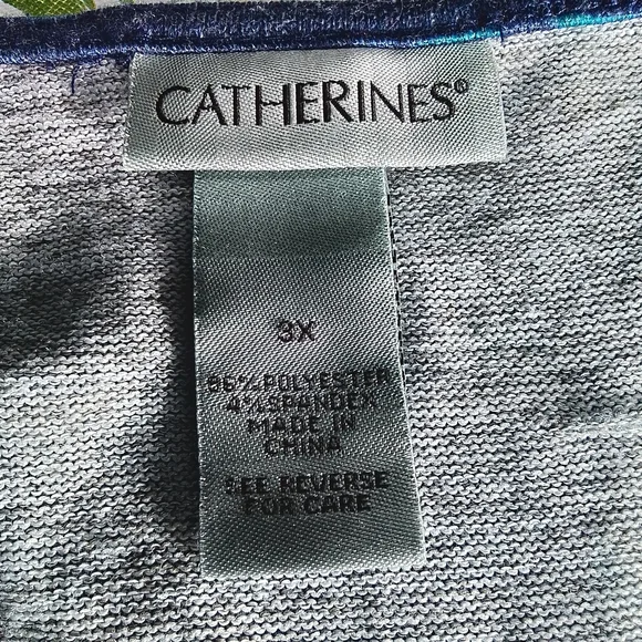 Catherines floral blue women's long sleeved beaded top 3X - Picture 5 of 9